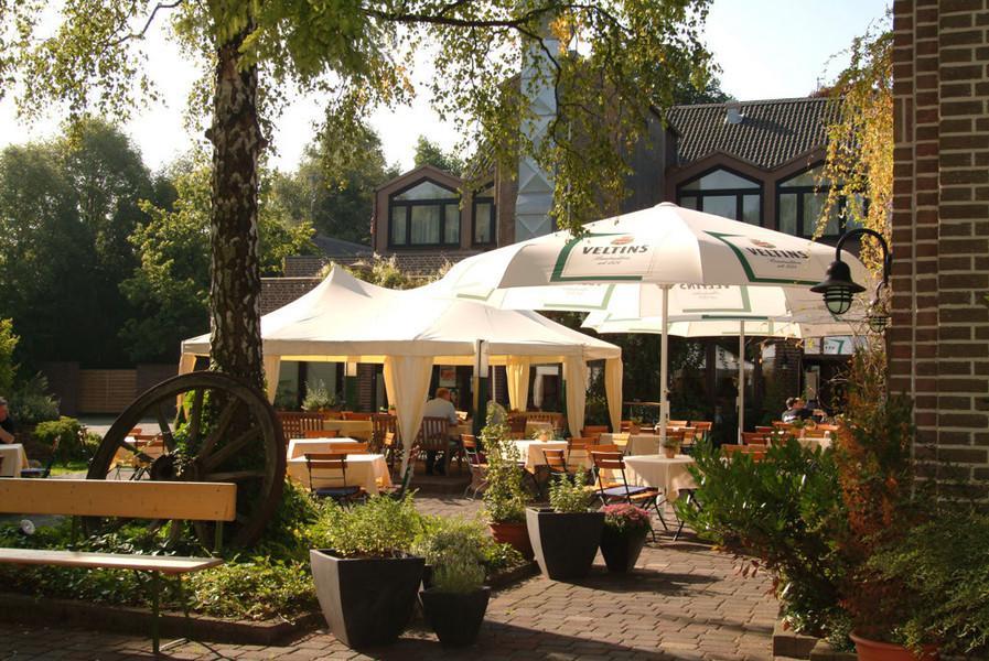 Burg Wegberg Hotel & Eventlocation Exterior photo